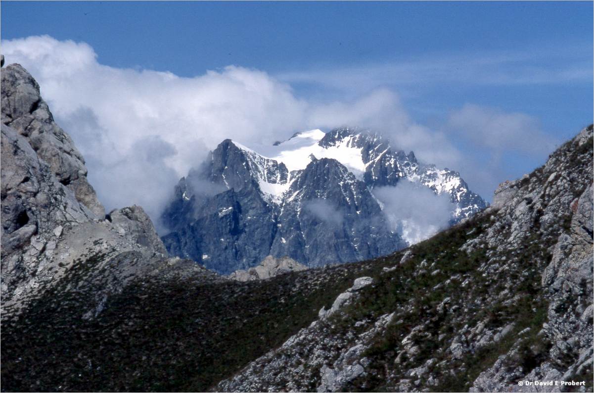 image051