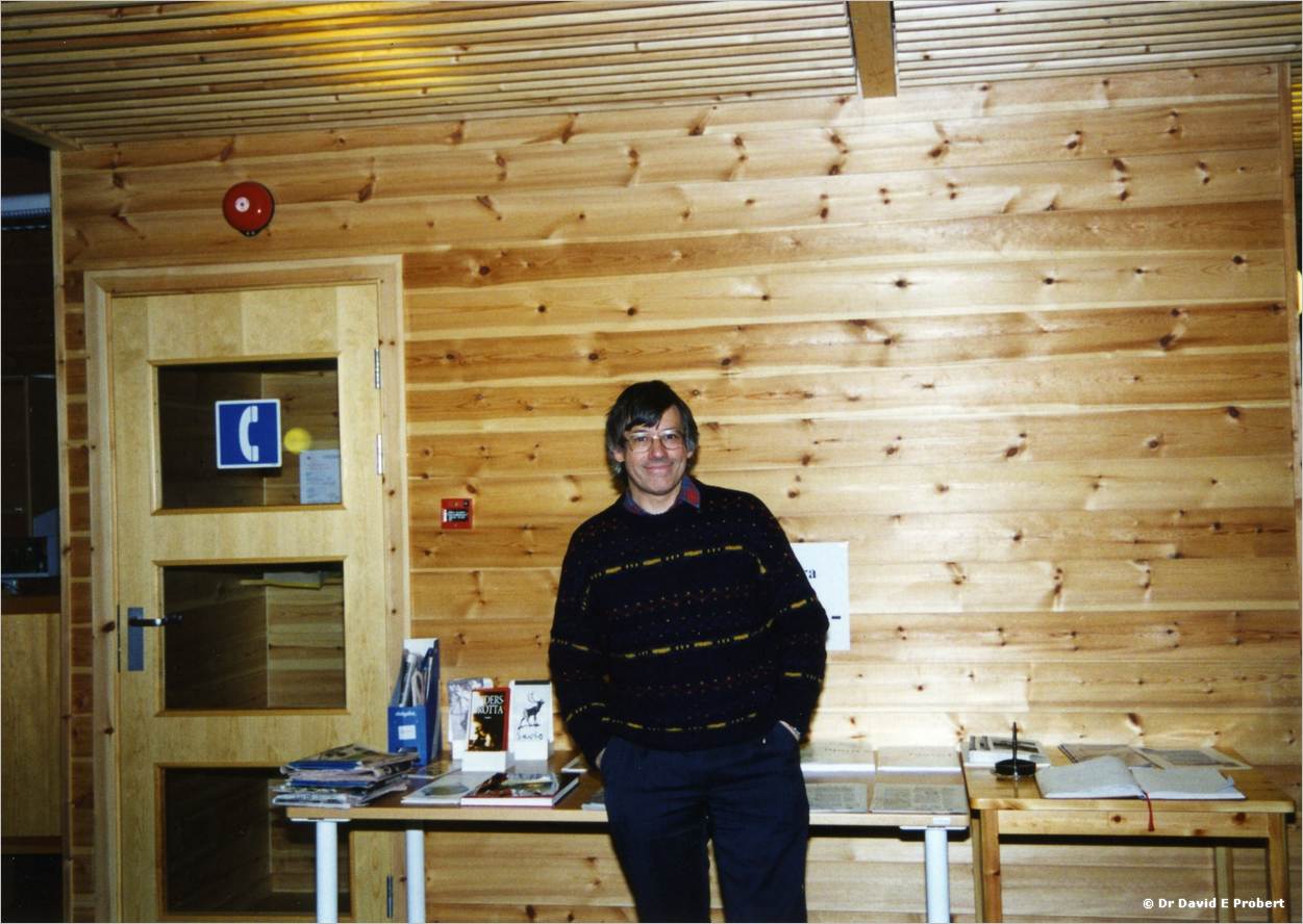 image016