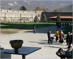 Click to enlarge Georgian Photo